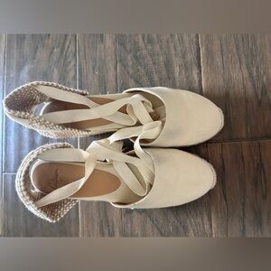 Castaner Carina 60mm Ivory Espadrille wedges